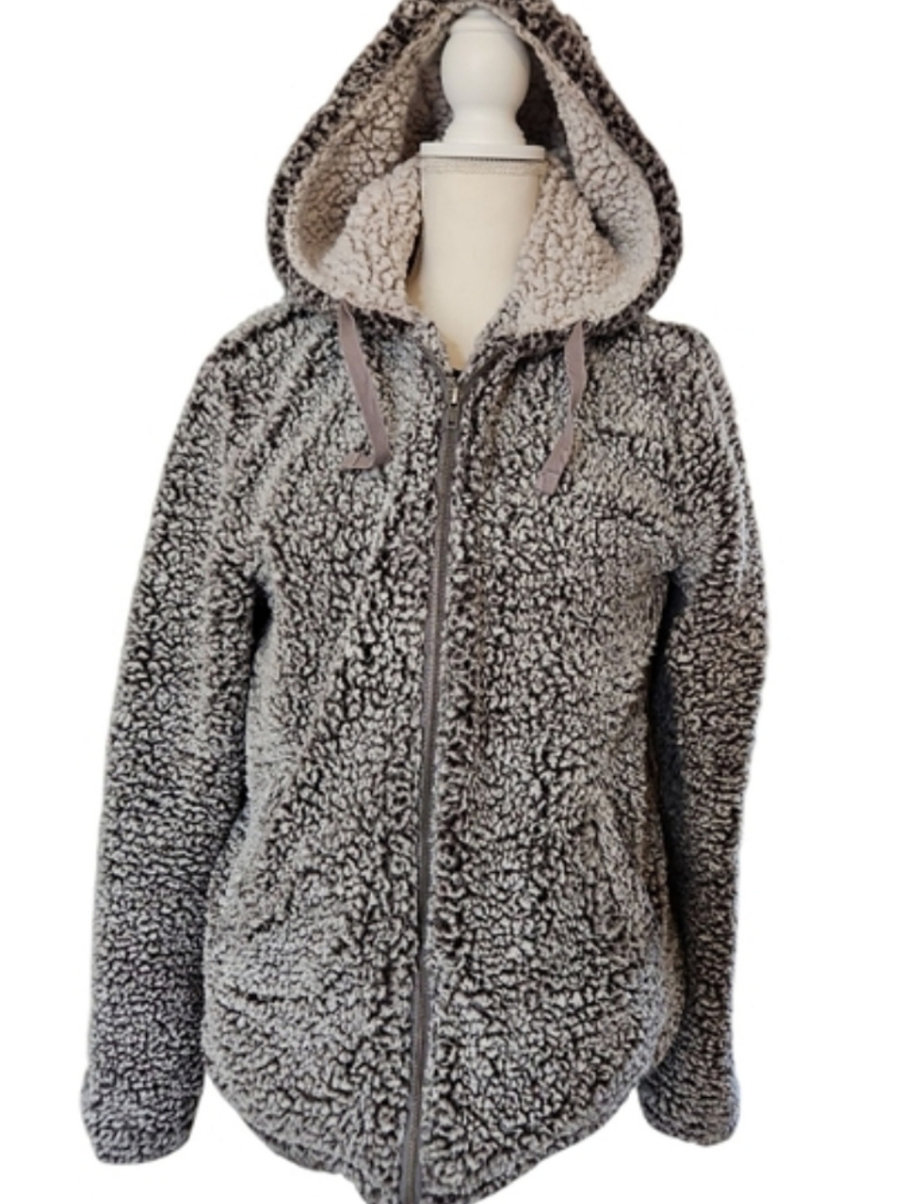 Cozy Sherpa Zip-Up Hoodie in Taupe & Cream Thread Supply Size Medium